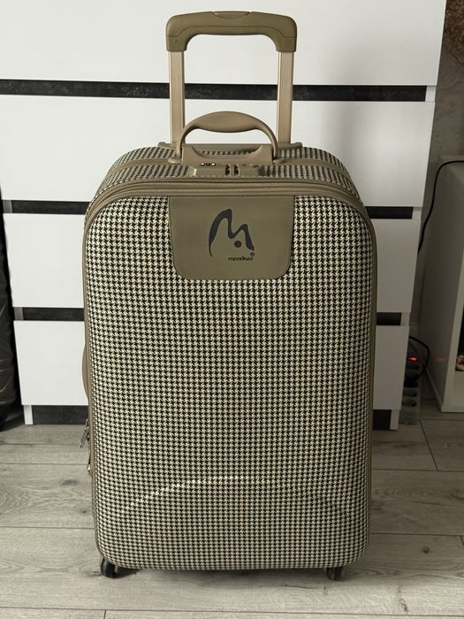 Чемодан большой Лондон «Mendeza»