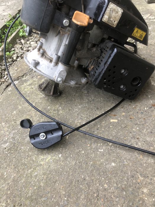 Двигун для газонокосарки