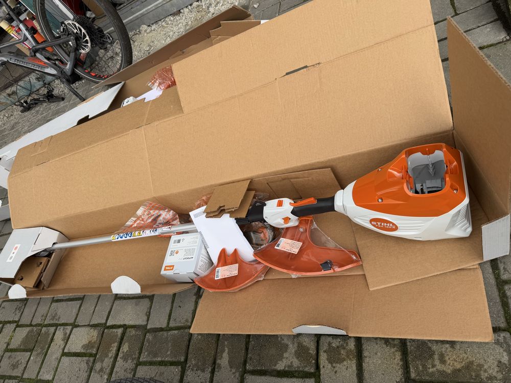 Акамуляторна мотокоса Stihil fsa 120r new!!! Stihl fsa 200new
