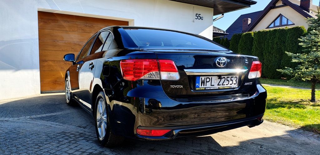 Toyota Avensis T27