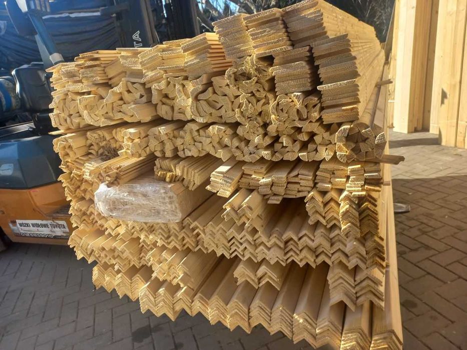 Deska tarasowa elewacyjna podłogowa szalówka półbal boazeria podbitka