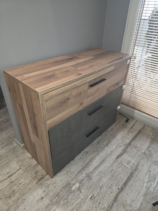 Komoda z 3 szufladami