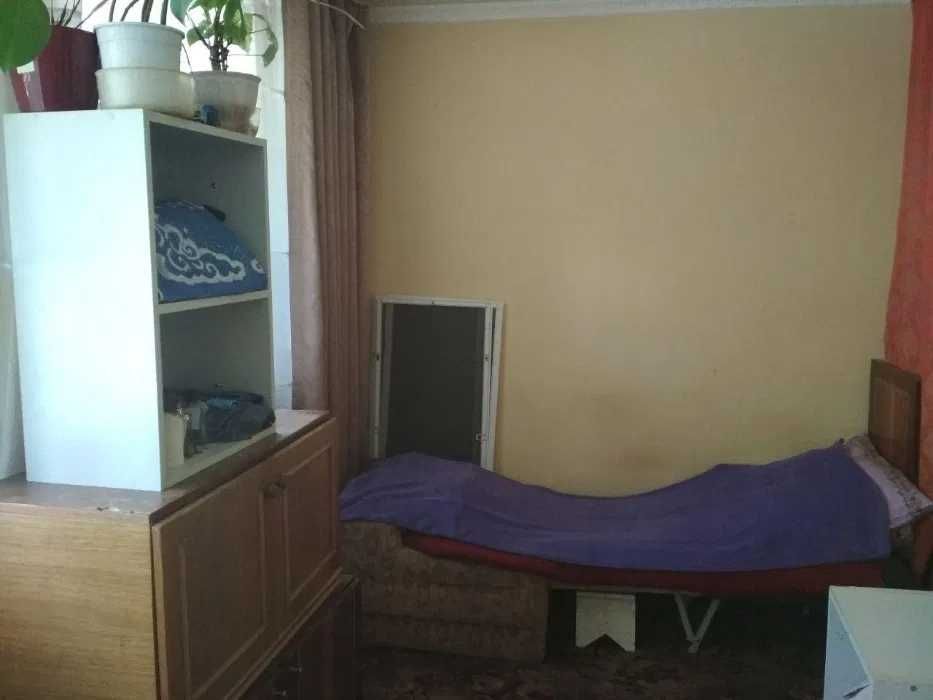 Оренда кімнати для працюючого хлопця. Левандівка. Власник