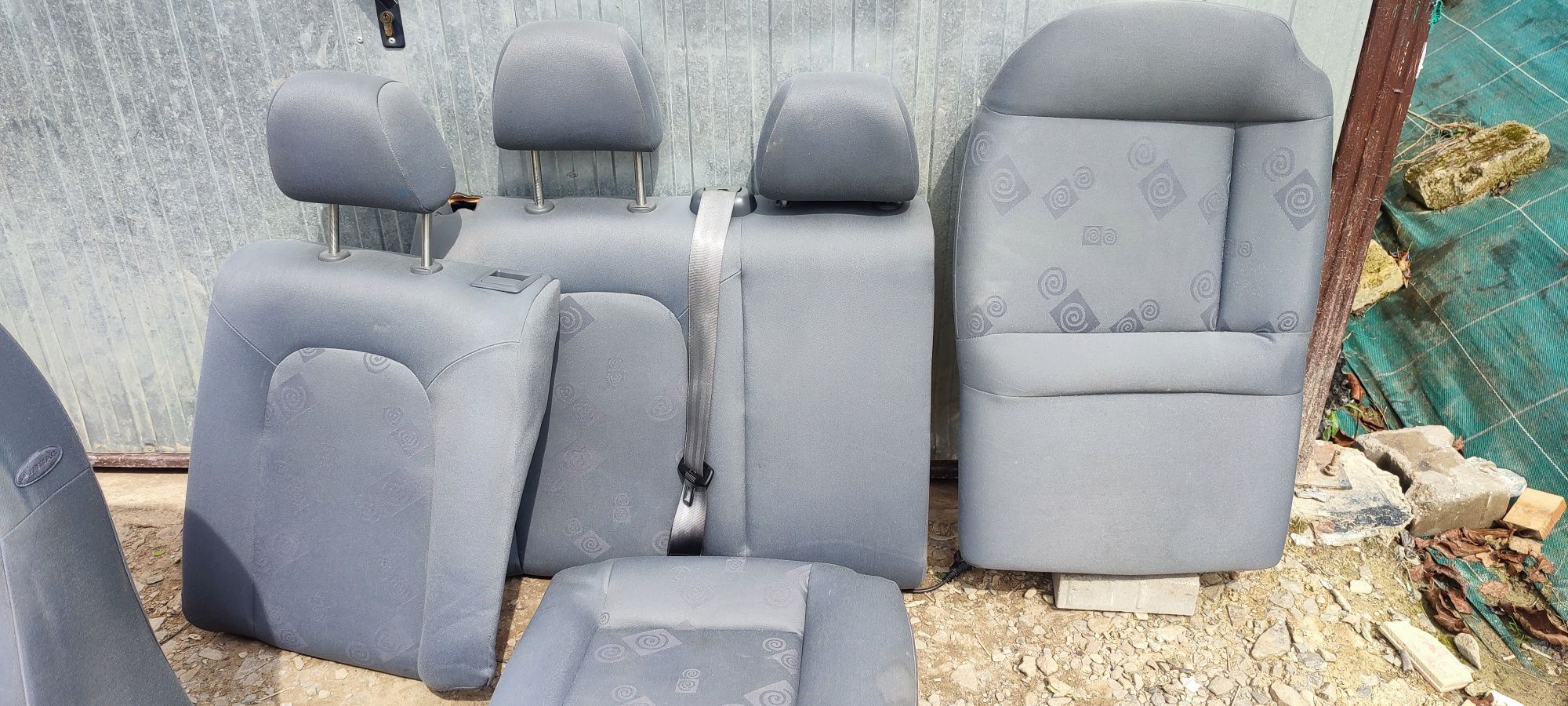 Fotele i kanapy seat Leon 1