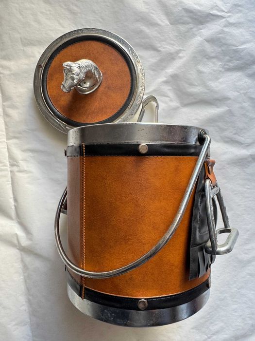 Geleira + púcaro + pisa papéirs