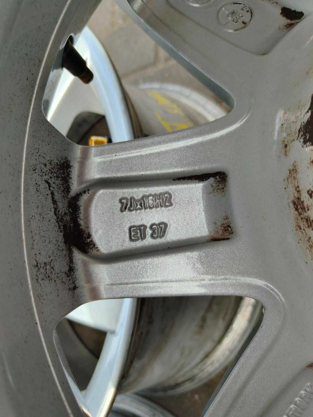 5x112 Alufelgi R16 VW PASSAT B5 FL B6 B7 B8 Touran Golf Caddy ET37 7j