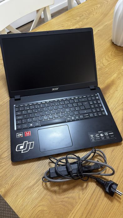 Portatil ACER Aspire 3