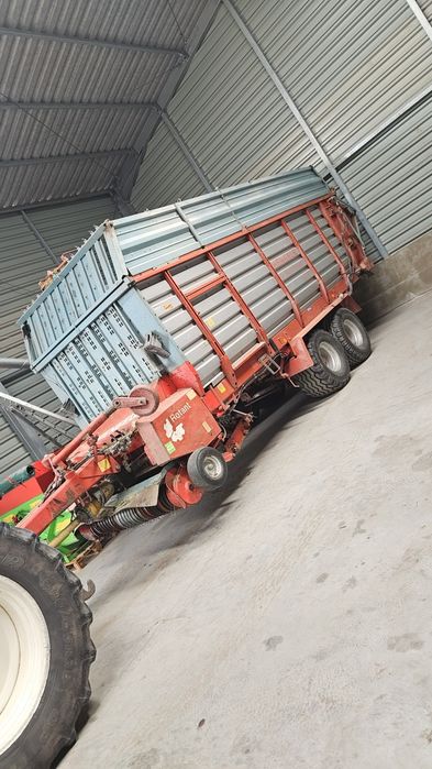 Przyczepa samozbierająca Mengele Super Rotant 743/2 nie strautmann