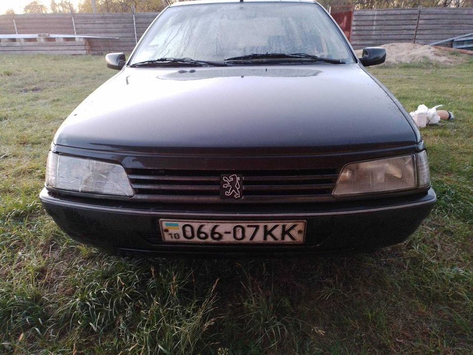 Продам терміново Пежо 405