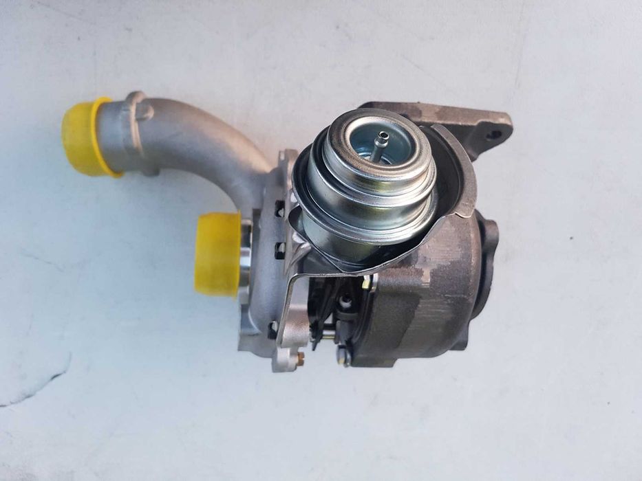 Turbosprężarka Mitsubishi Carisma Nissan Primera  Renault Space Star