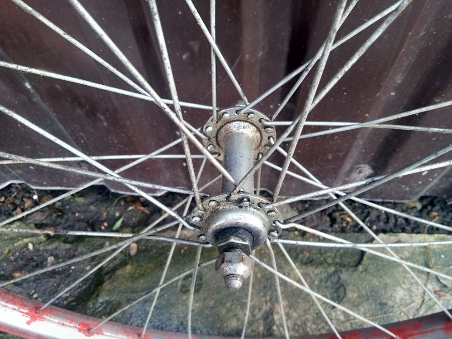 колесо переднее велосипеда 24 диагональ, СССР , Школьник