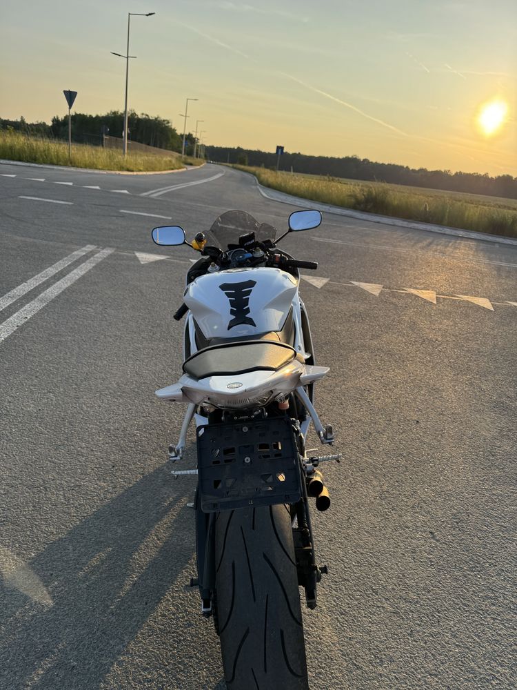 sprzedam Ymaha yzf r6