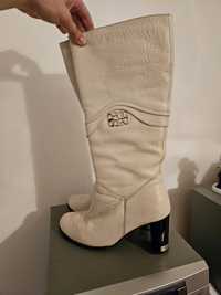 Жіночі зимові чоботи на підборах, білі , 37 розмір