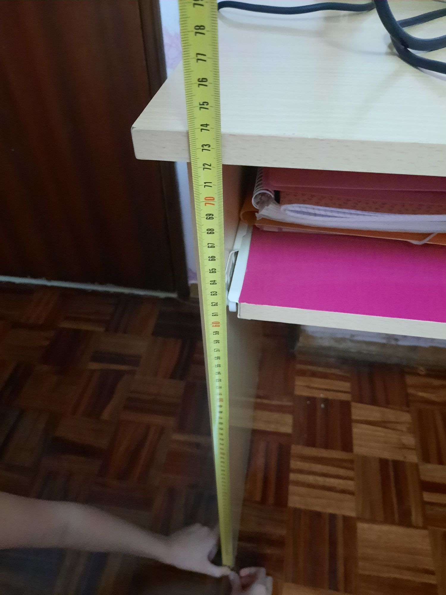 Mesa secretária  para estudo