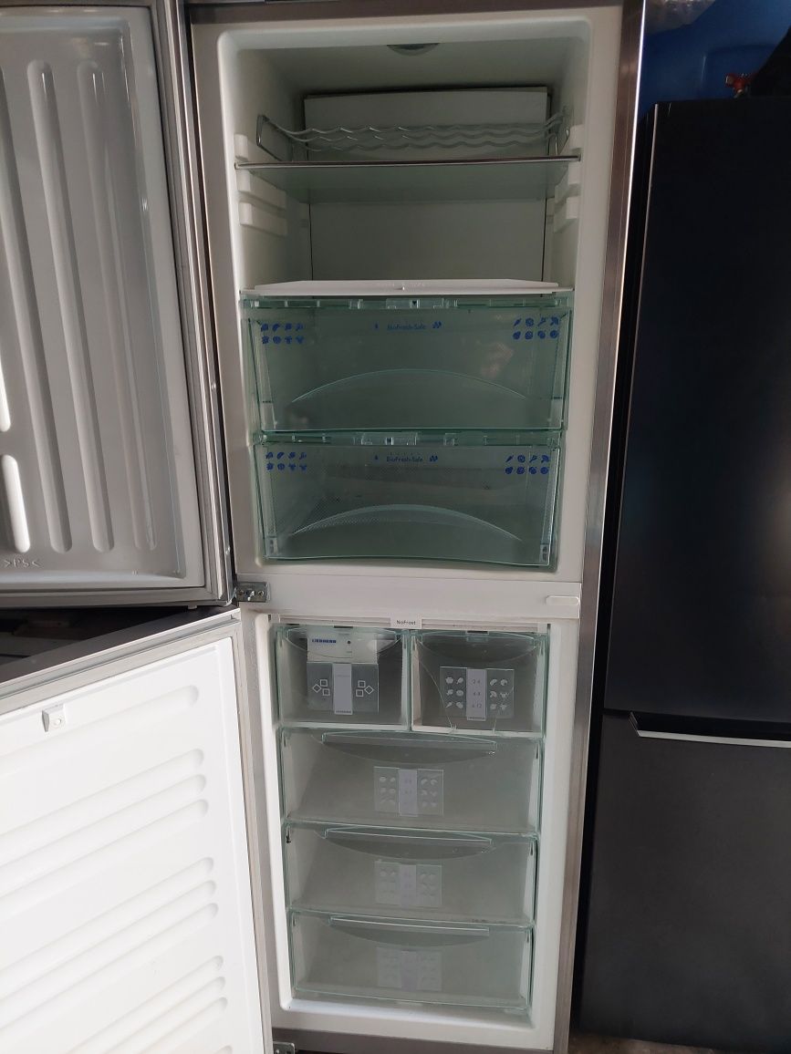 Продам холодильник Liebherr в хорошому стані