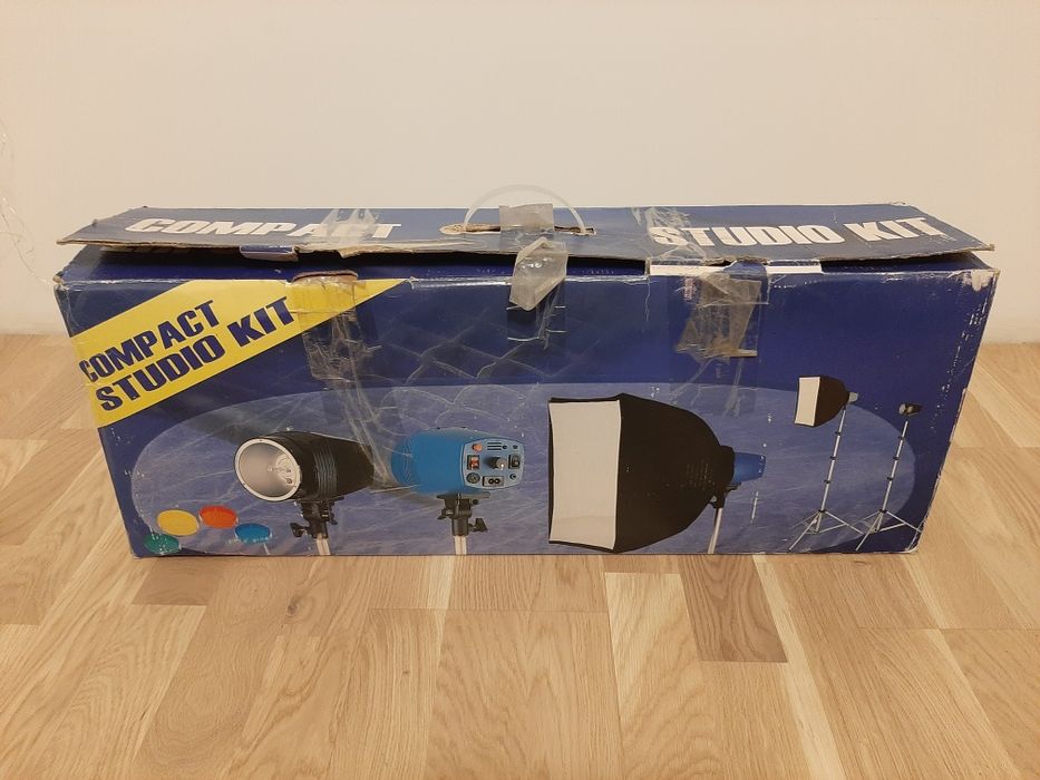 Набір фотоспалахів Falcon Eyes SS 110B