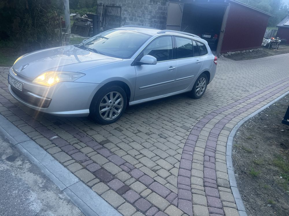 Renault Laguna 3 2.0 DCI niezawodny silnik kombi