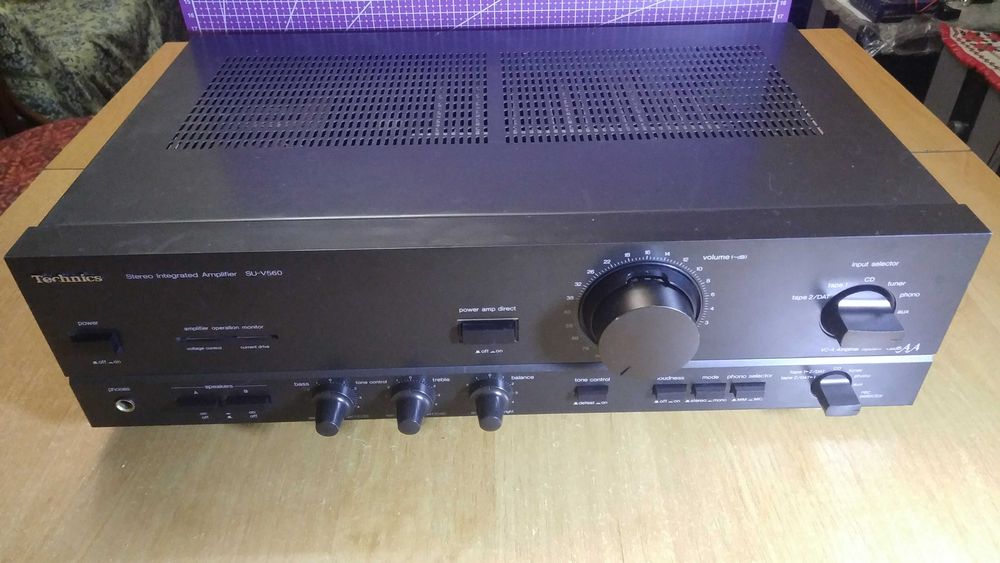 Підсилювач Technics SU-V560