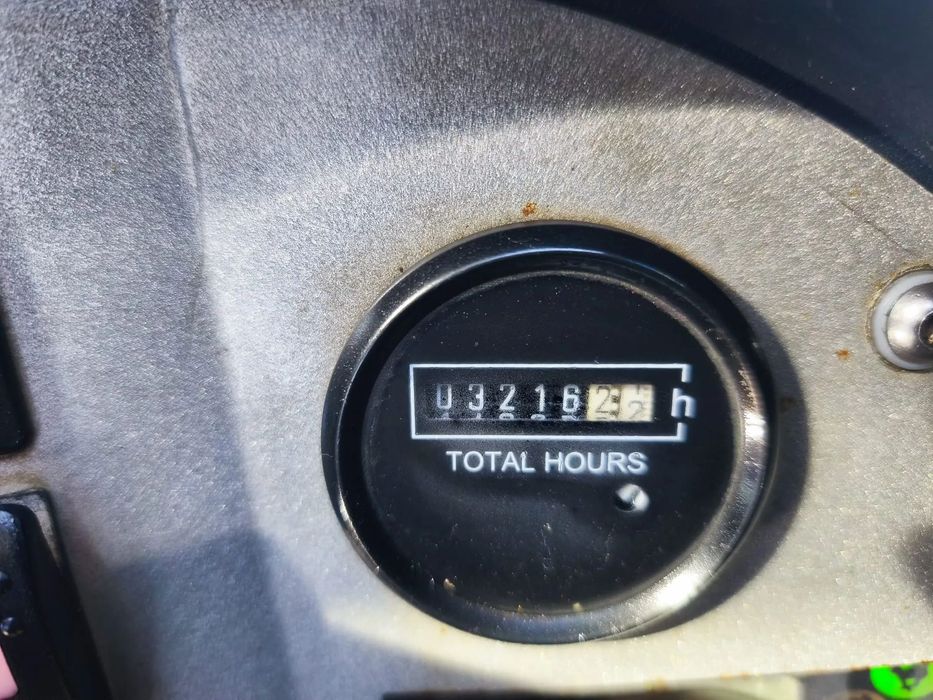 JCB 520-40  Ładowarka / JCB 525-60 Manitou MLT625