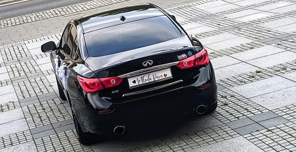 Auto do Ślubu Infiniti q50 3.7
