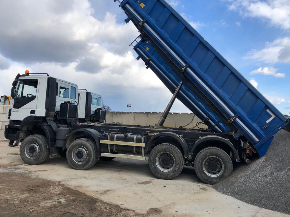 Iveco trakker 8x8 2018 r.