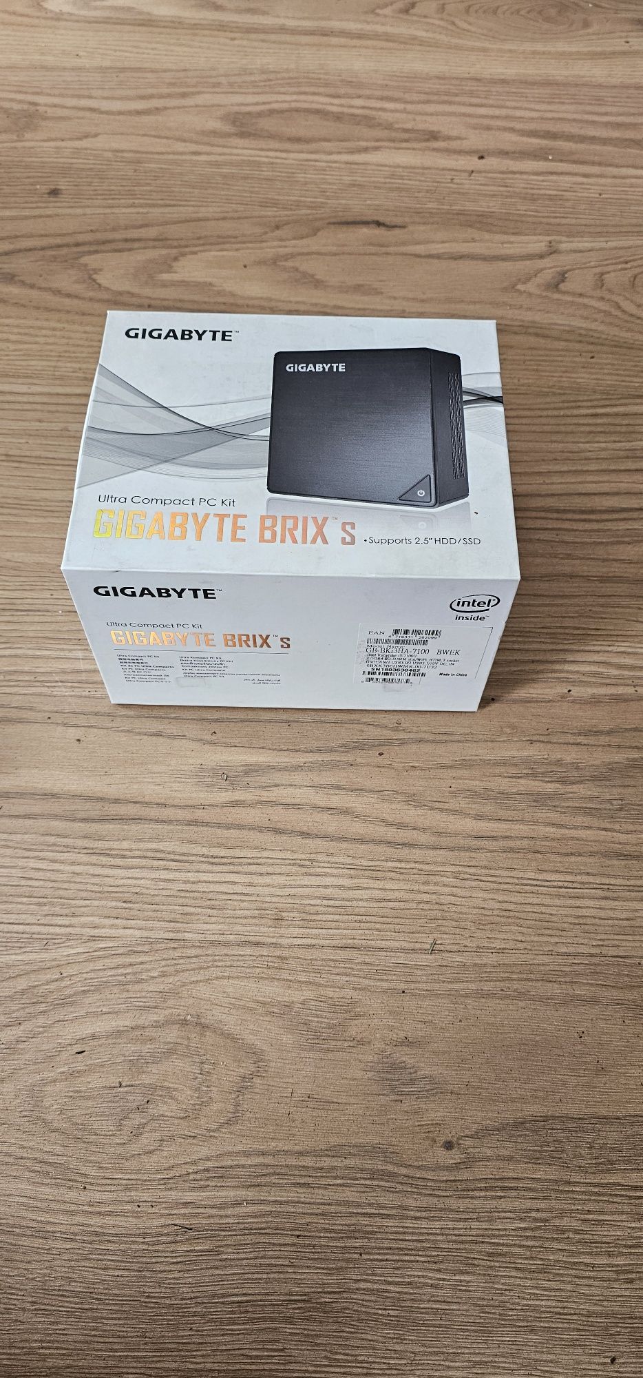 Komputer Gigabyte Brix GB-BKi3HA-7100