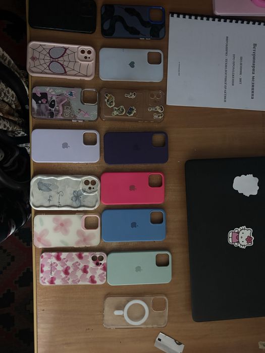 Чехоли на 12 айфон