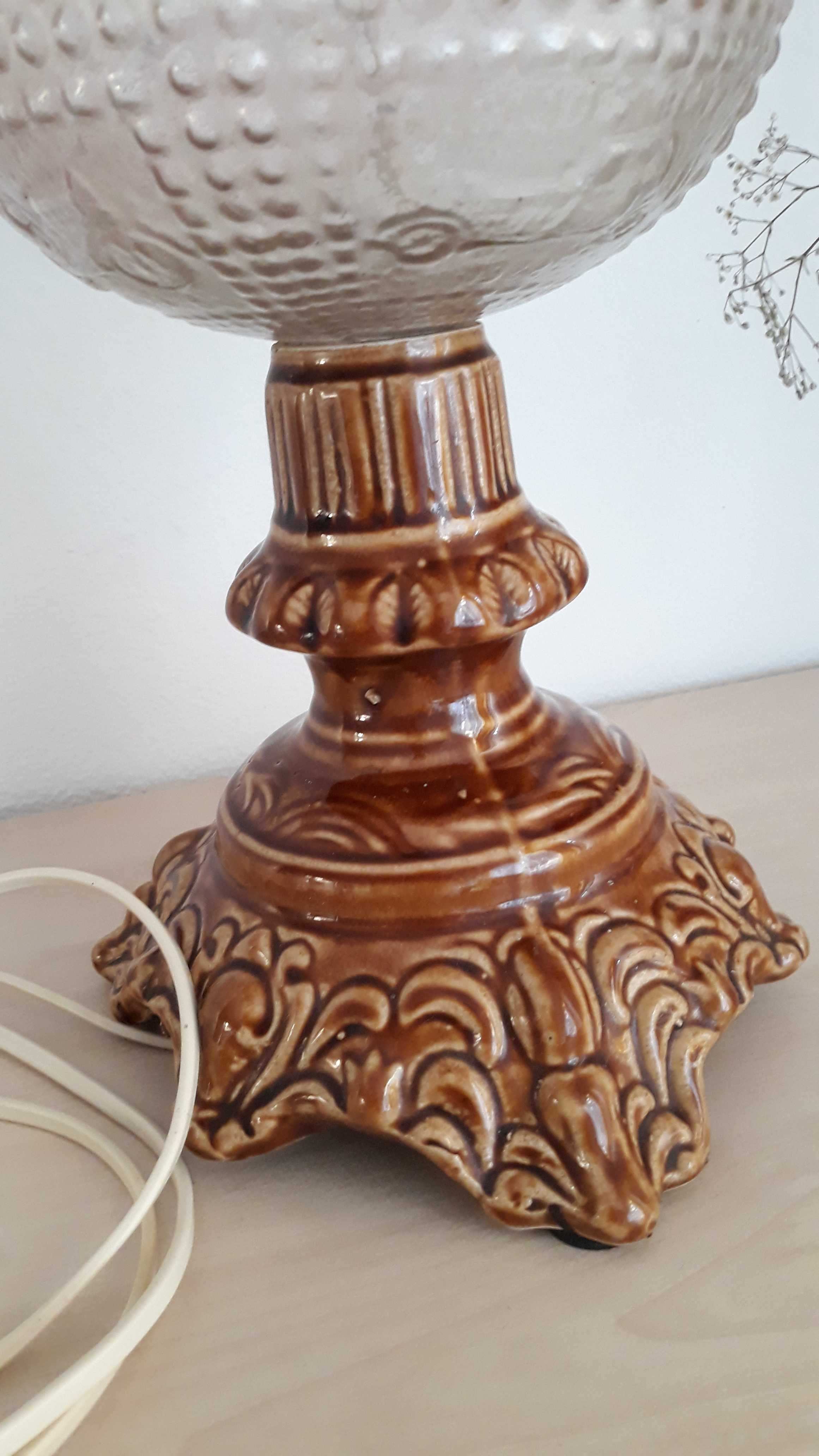 lampa stojąca stołowa na żarówkę stylowa antyczna z kloszem