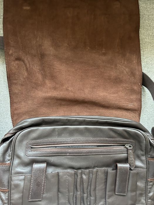 Mala / pasta castanha em pele Tous