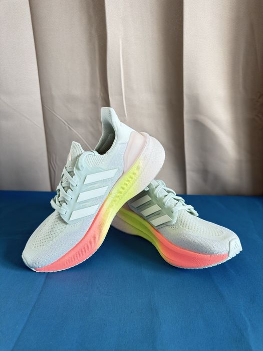 Adidas Ultraboost 5 r. 37.1/3