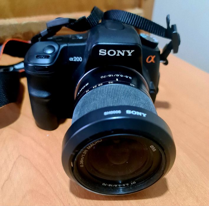 SONY A200 фотоапарат сони а200