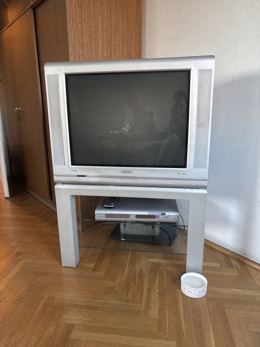 Telewizor philips z nagrywarka dvd bez pilota