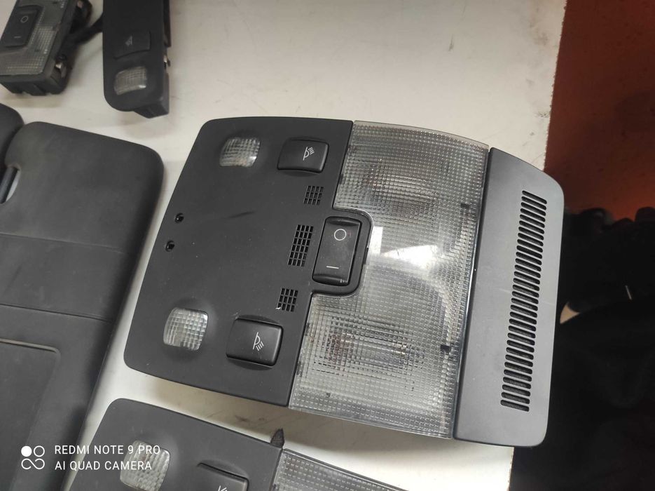Audi a4 b6 b7 lampka podsufitki słonecznik sline czarny