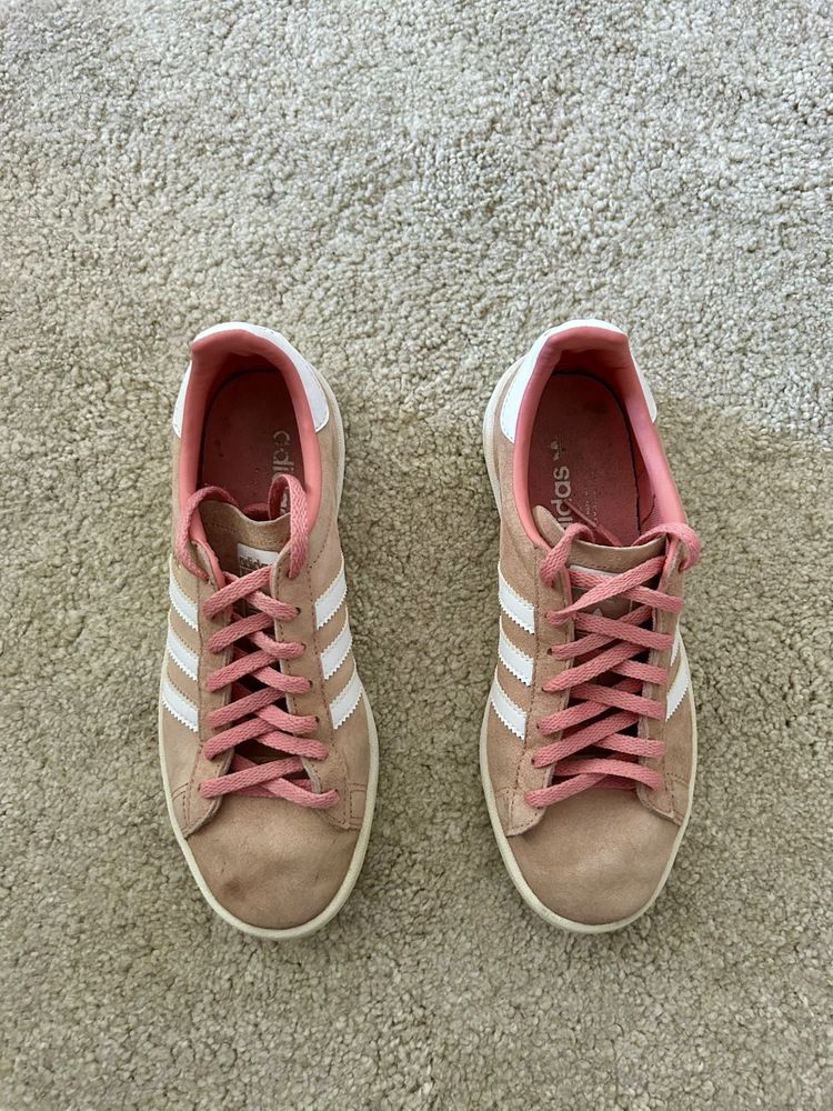 Tenis Adidas Gazelle rosa clarinho
