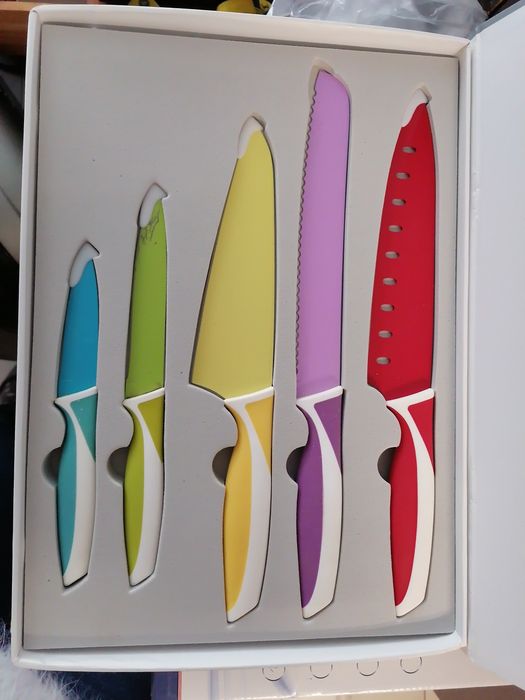 Продам набір ножів від sBs