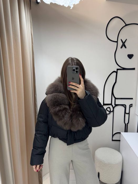 Куртка жіноча чорна з натуральним хутром, S,M