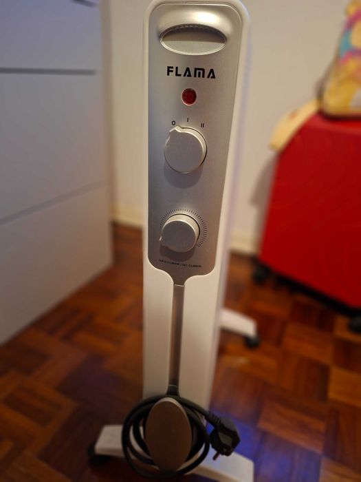 Radiador de Mica BR 1500W FLAMA 2330FL