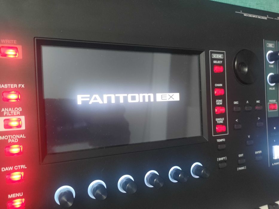 Roland Fantom 7 EX