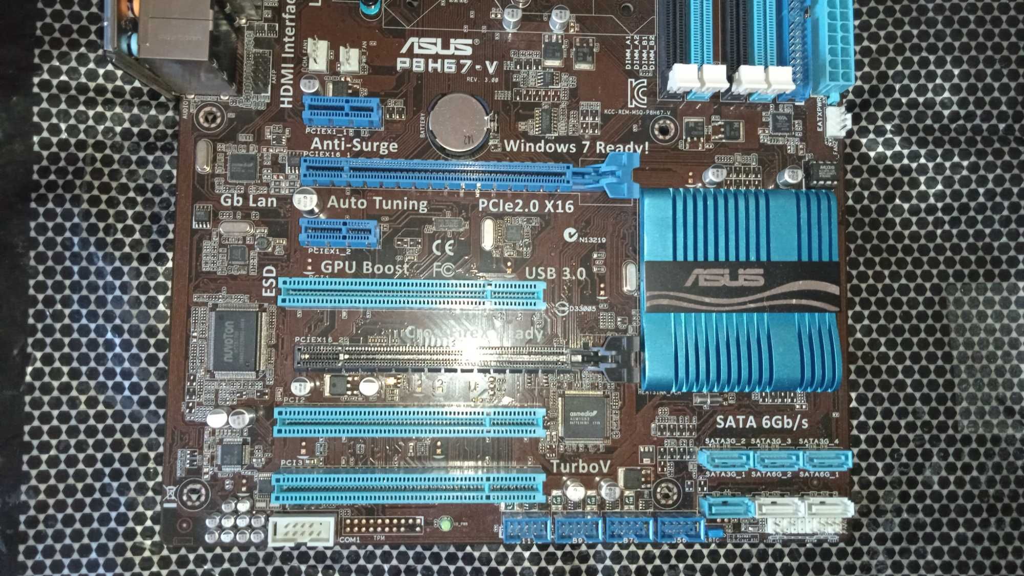 Материнська плата для 1155 сокета Asus P8H67 - V ( інтел, ddr3 )
