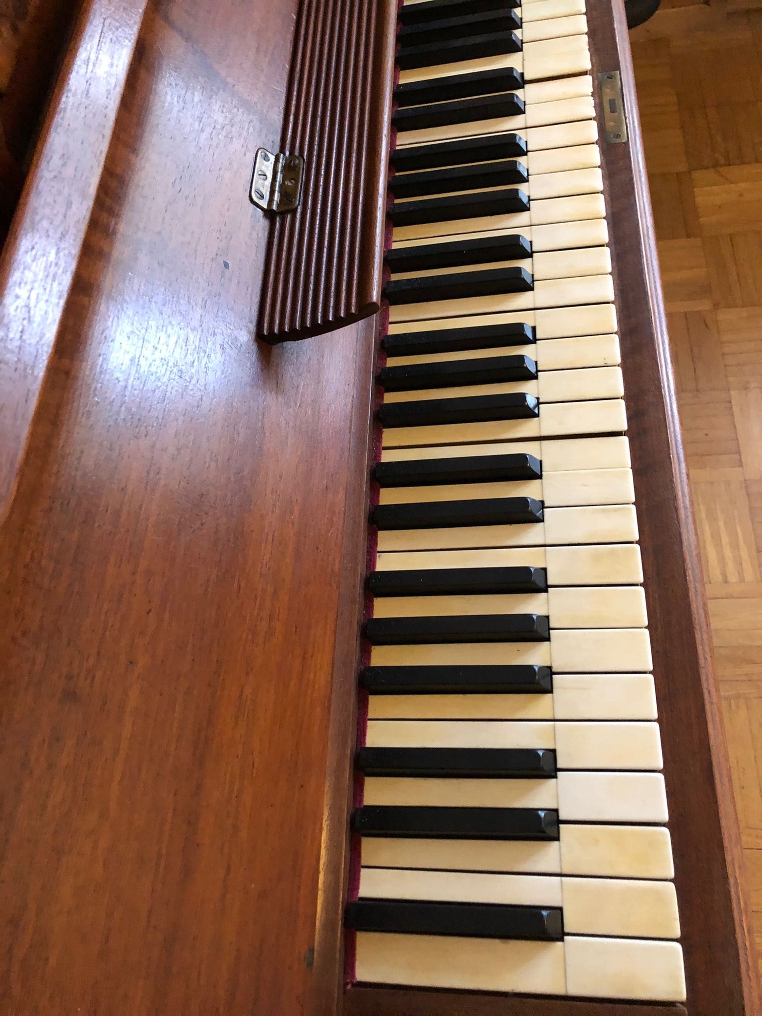 Pianino Sponnagel