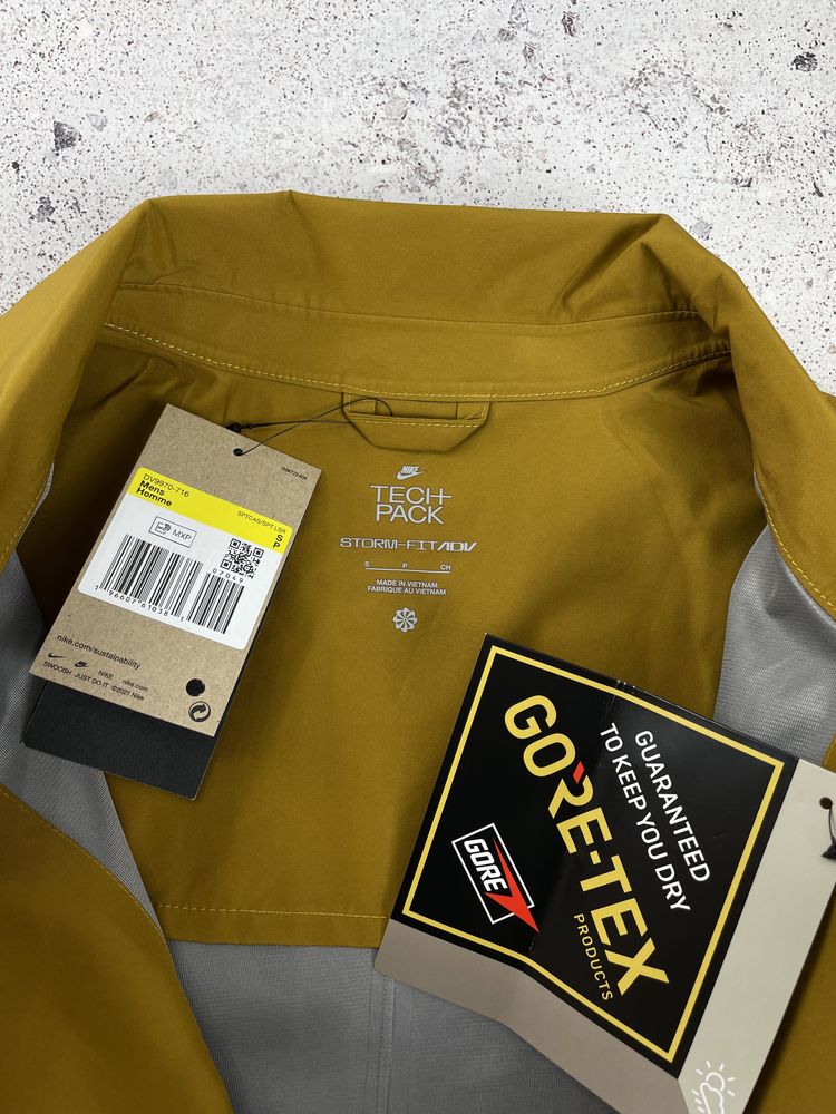 Nike Storm-Fit Adv Gore-Tex Yellow Coat Jacket чоловіча куртка тренч