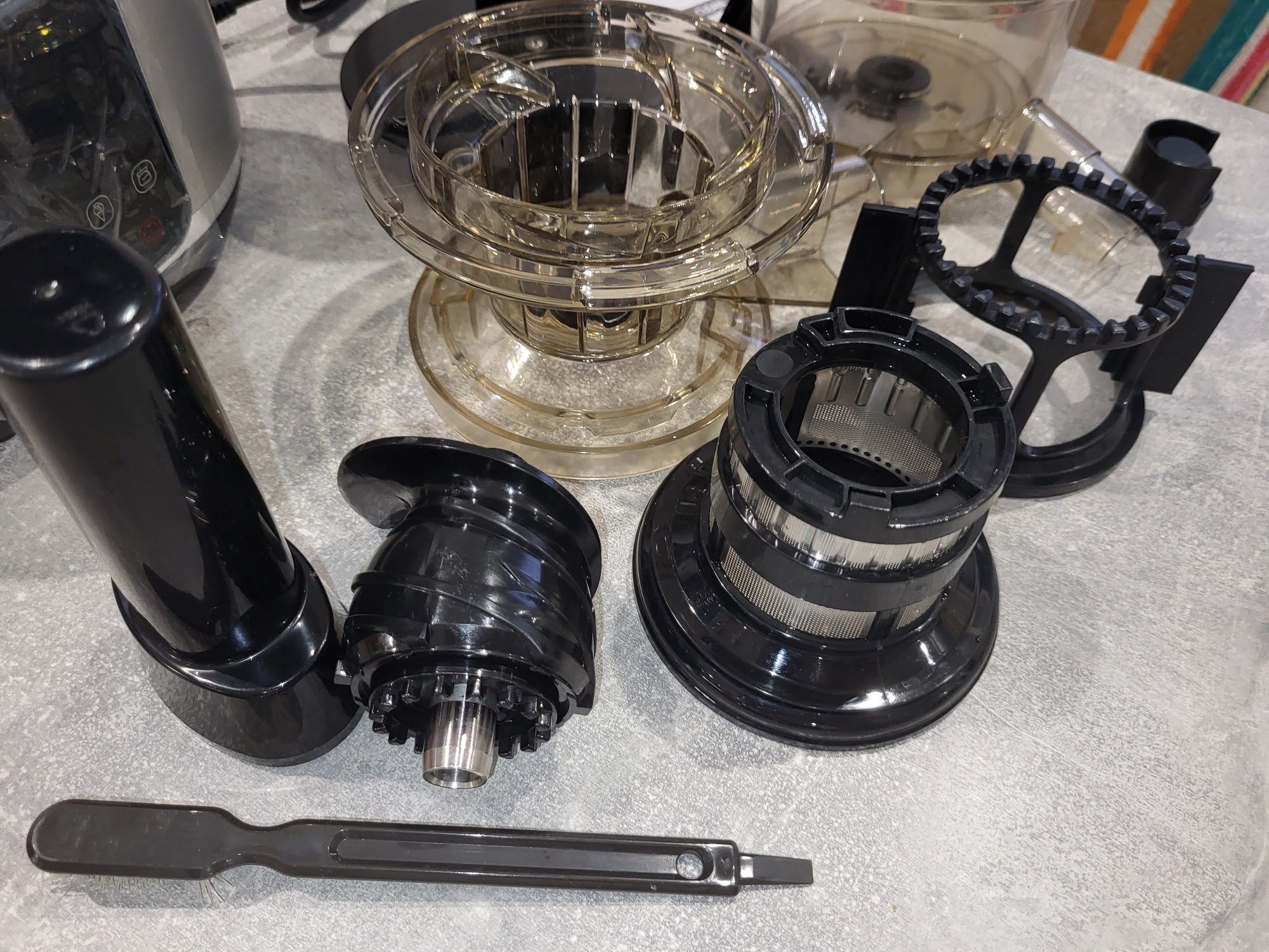 Wyciskarka wolnoobrotowa TEFAL ZC420E38