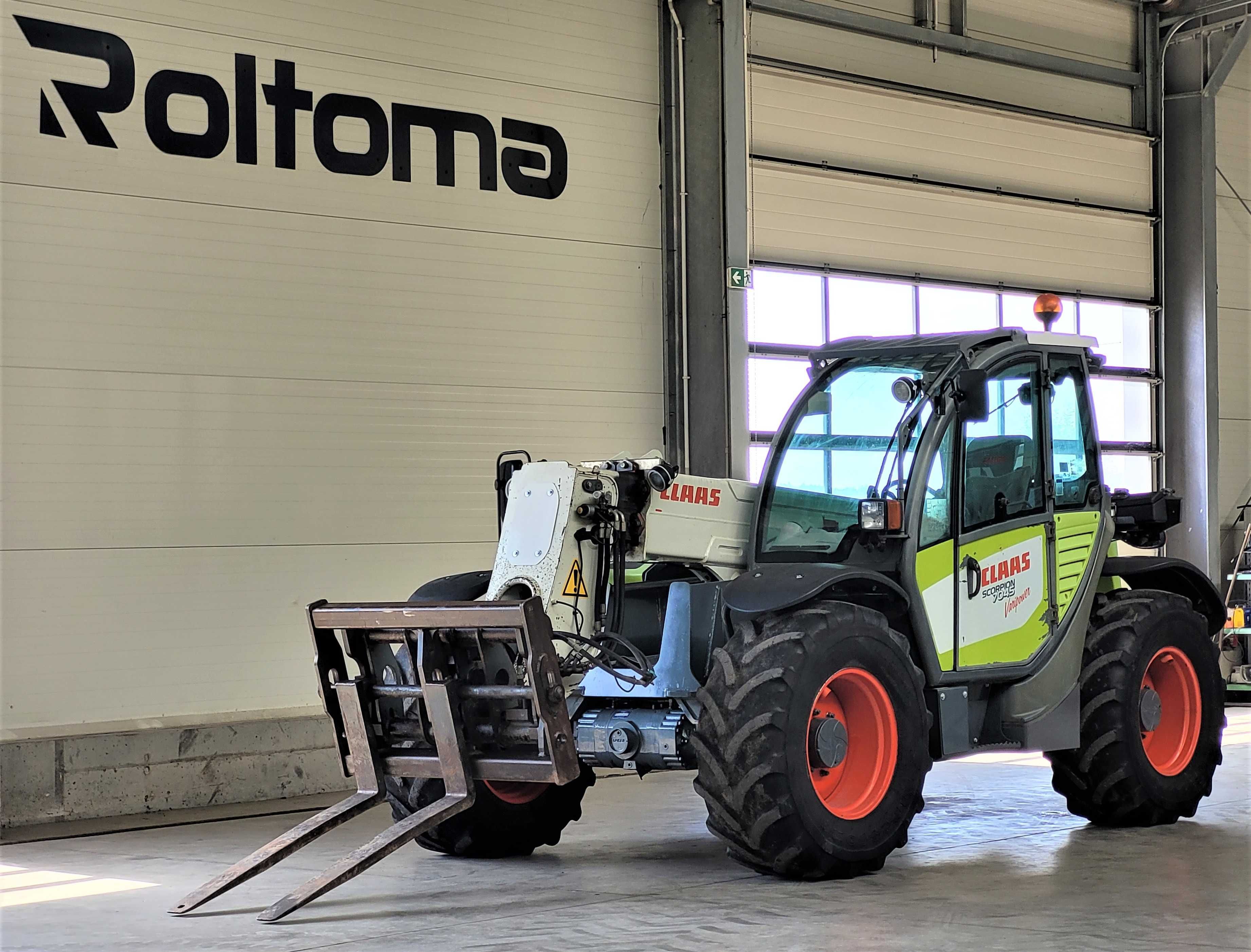 Ładowarka teleskopowa CLAAS Scorpion 7045 , Kramer