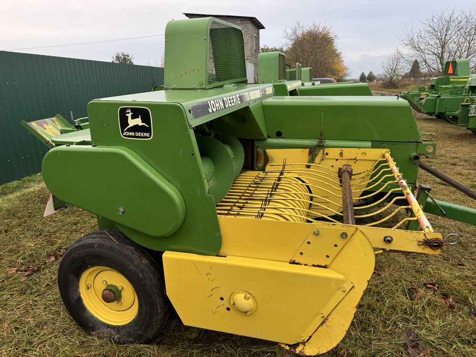 Тюковий Прес Підбирач Пресс подборщик JOHN DEERE 339 (як 330,332,336)
