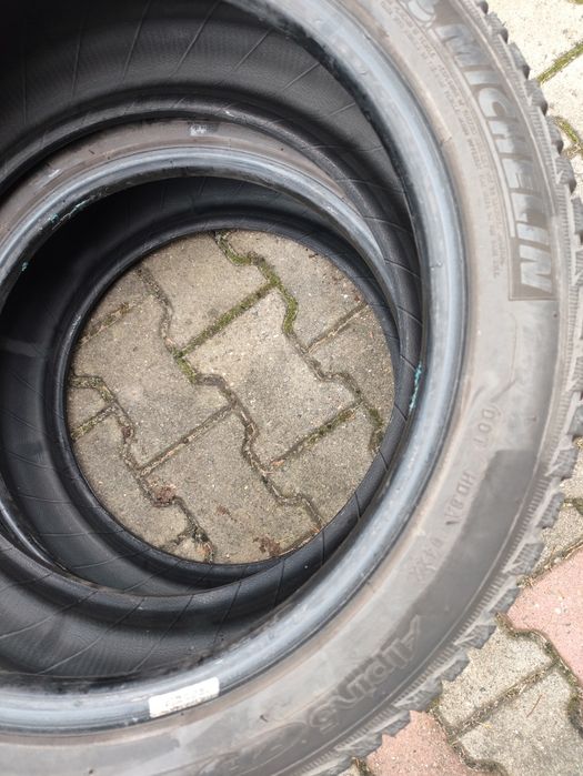 2x opona zimowa Michelin Alpin5 225/45r17.
