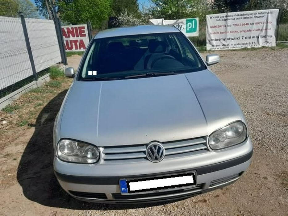 Volkswagen Golf 1.6 LPG z hakiem Tanie Auta Podlasie Fasty SCS