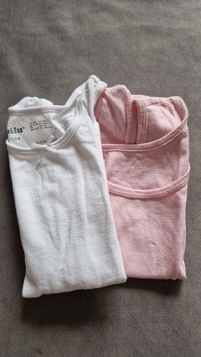 Podkoszulki 104 biala i różowa