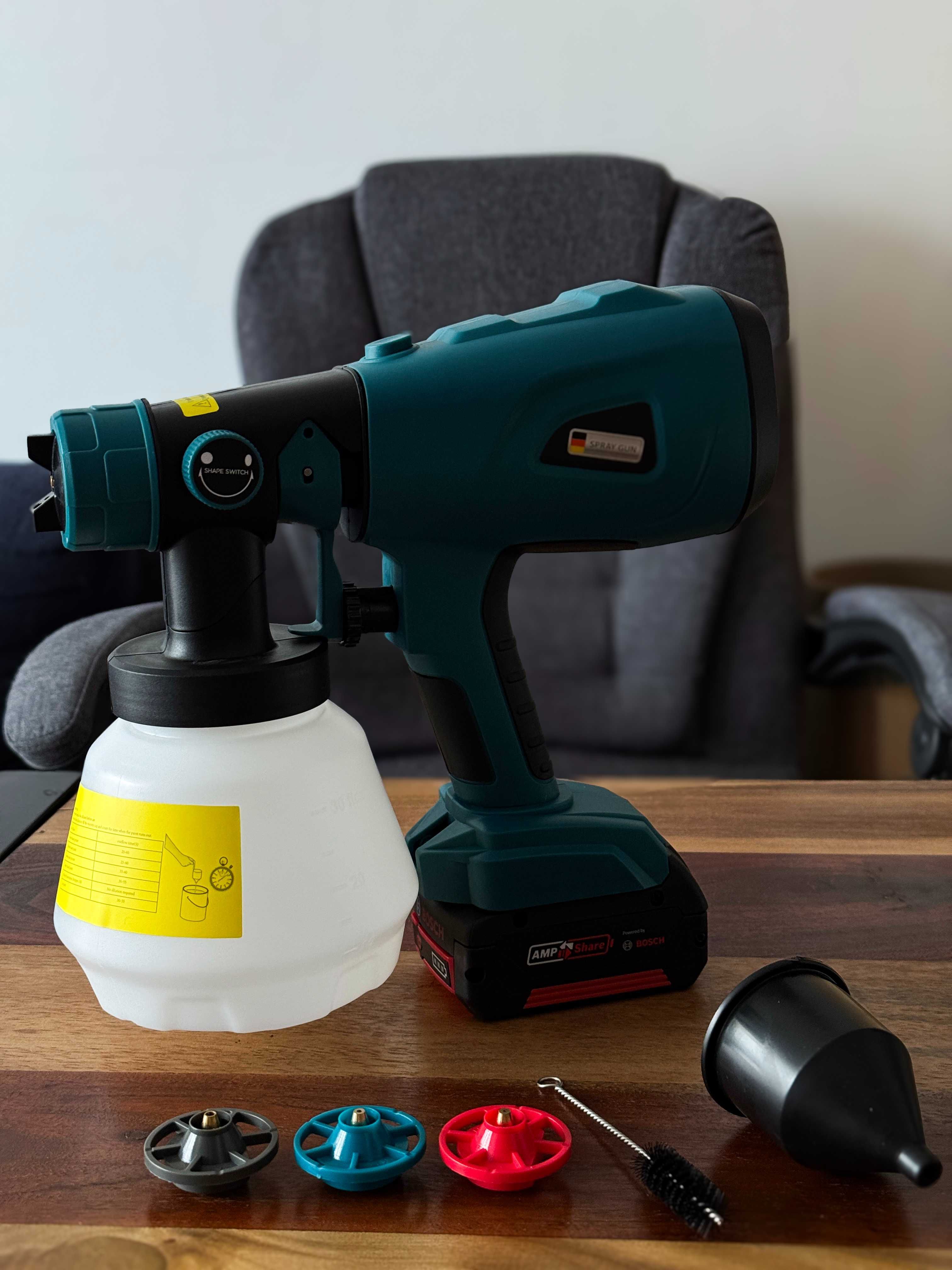 nowy pistolet do malowania na baterie BOSCH 18V duzy zestaw gratis