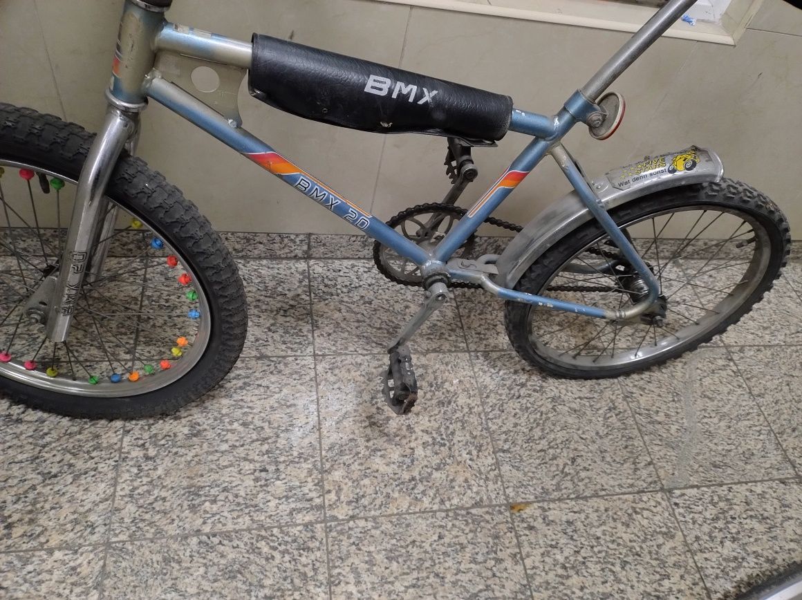 (3194/21)rower  BMX 20 na części
