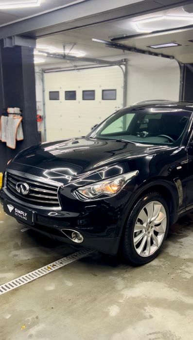 Infiniti FX 30D. S